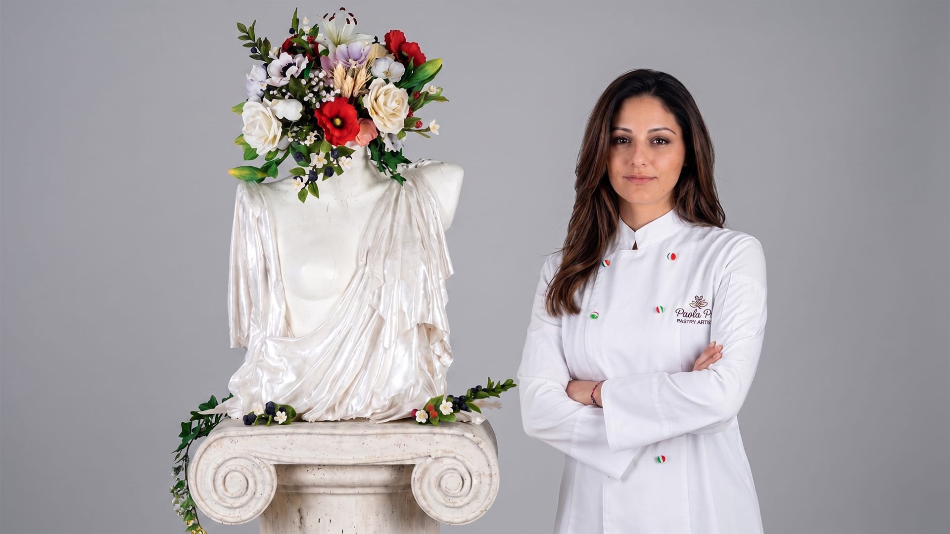 Daniela Erboso, cake designer di Rende, con la scultura edibile Flora vincitrice del campionato FIEEA 2026